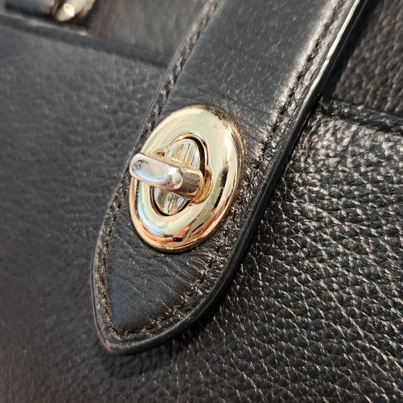 Coach Mercer Bag - EUC - Picture 3 of 8